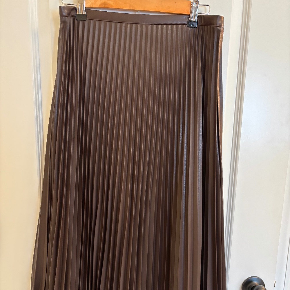 Banana Republic Faux Leather Chocolate Brown Pleated Skirt